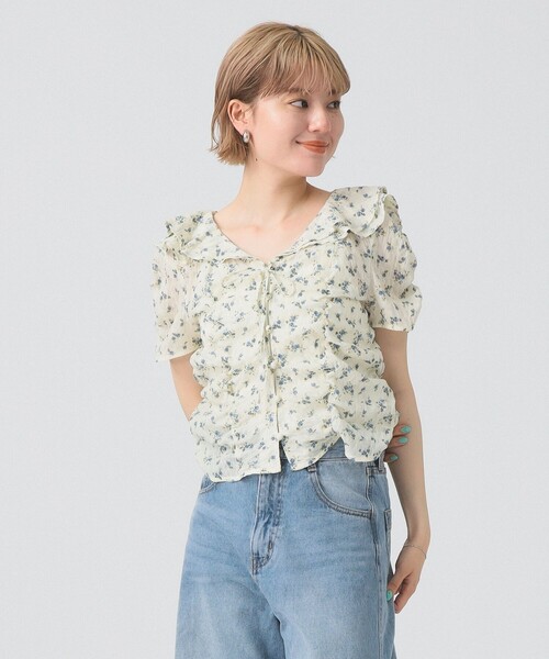 【Ray BEAMS】フラワー プリント シャーリング ブラウス セール】フラワー プリント シャーリング ブラウス（シャツ