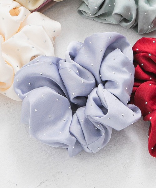 DearMyLoveRose（ディアマイラブローズ）の「ラインストーンサテンシュシュ（その他ヘアアクセサリー・レディース・イエロー/ラベンダー/ライトグリーン/レッド/ブラウン/アイボリー/ベビーピンク/ブラック/ブルー・FREE）」の17枚目の写真