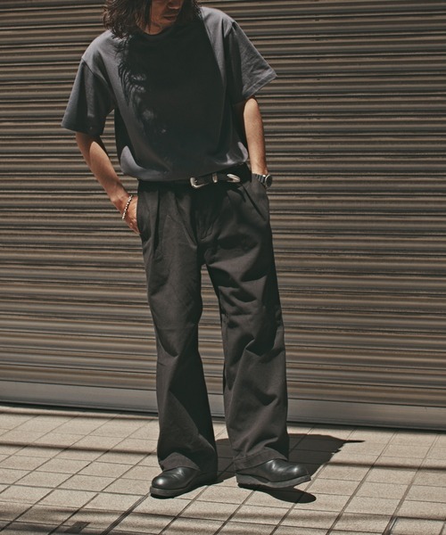 ALL RUNS(オールランズ)の「オーバーサイズ ベーシックトップス 半袖Tシャツ メンズ 夏物 夏服(Tシャツ/カットソー・メンズ・ダークグレー/ダークグリーン/ブラック/ホワイト・M/XL/L)」の19枚目の写真