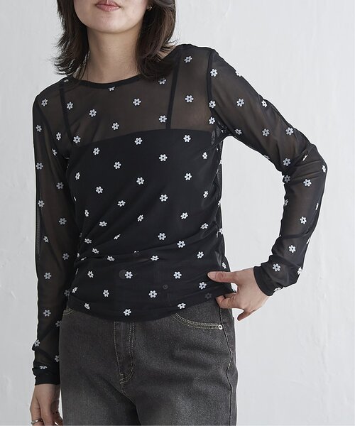 VENCEEXCHANGE（ヴァンスエクスチェンジ）の「シアーフラワーフロッキープルオーバー（Tシャツ/カットソー・レディース・ブラック/アイボリー/グレー・FREE）」の3枚目の写真