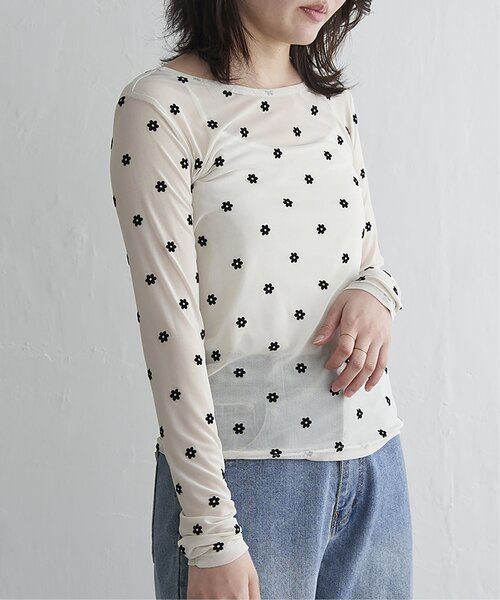 VENCEEXCHANGE（ヴァンスエクスチェンジ）の「シアーフラワーフロッキープルオーバー（Tシャツ/カットソー・レディース・ブラック/アイボリー/グレー・FREE）」の6枚目の写真