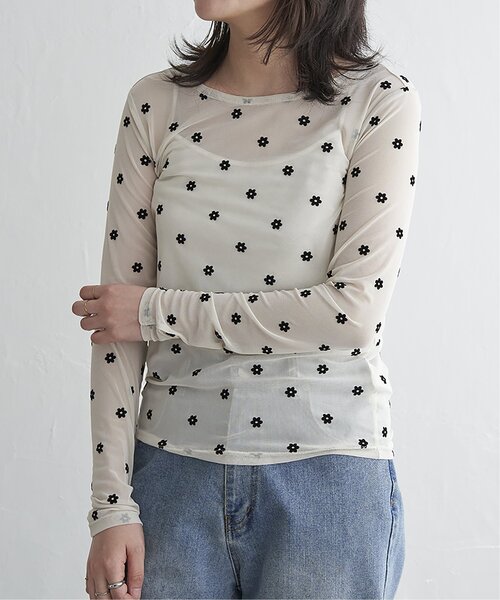 VENCEEXCHANGE（ヴァンスエクスチェンジ）の「シアーフラワーフロッキープルオーバー（Tシャツ/カットソー・レディース・ブラック/アイボリー/グレー・FREE）」の7枚目の写真