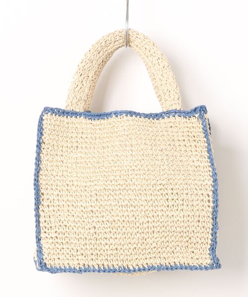 and it_（アンドイット）の「タッセル付き縁取りペーパーカゴバッグ（かごバッグ・レディース・スミクロ/ベージュ/ナチュラル・FREE）」の4枚目の写真