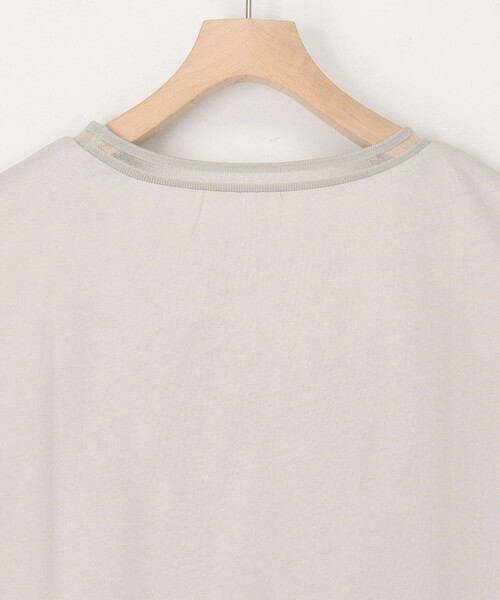 MICO COULIER（ミコクリエ）の「リブ部分シアー フレンチスリーブTシャツ（Tシャツ/カットソー・レディース・ブラック/オフホワイト/グレイッシュベージュ・38）」の5枚目の写真