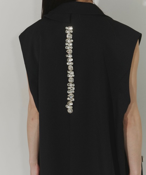 Chris TROIS.（クリストロワ）の「Collected Bijoux vest（ベスト