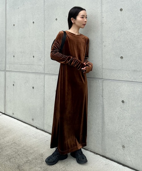 フィンガースリーブベロアロングワンピ―ス（ワンピース）｜select MOCA