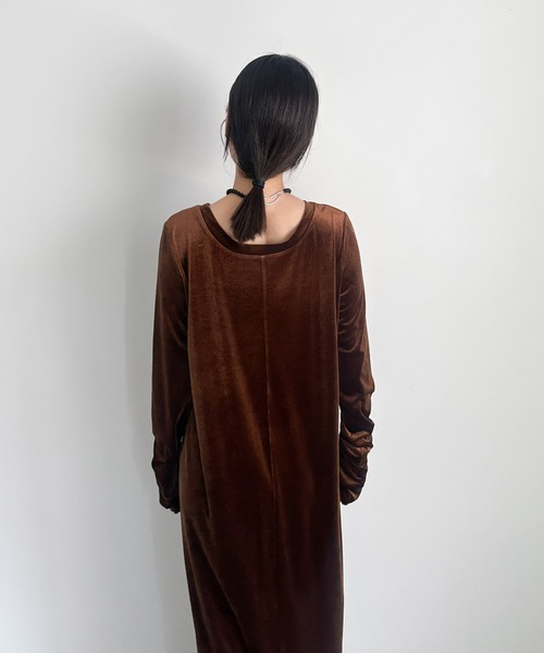 フィンガースリーブベロアロングワンピ―ス（ワンピース）｜select MOCA