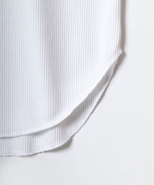 ANPAS（アンパス）の「Waffle Roundhem layered tank top/ワッフルタンクトップ レディース メンズ レイヤード ラウンドヘム（タンクトップ・メンズ・ブラック/ホワイト・M/L）」の6枚目の写真