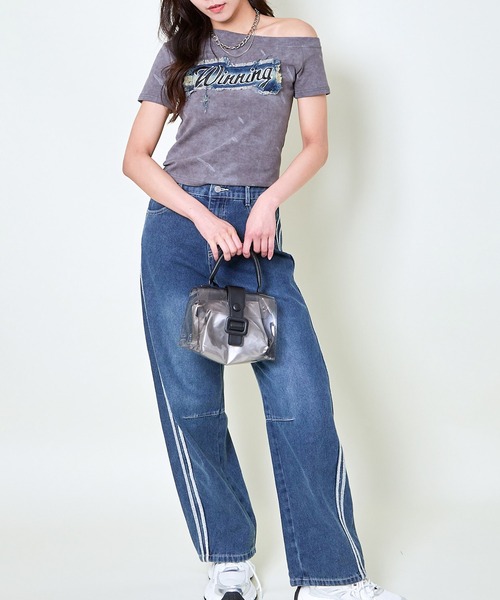 GORGE(ゴージ)の「《デニムワッペン×オフショル》レディース カットソー Tシャツ こなれカジュアル 春夏秋(Tシャツ/カットソー・レディース・チャコール/ピンク/オフホワイト・F)」の15枚目の写真