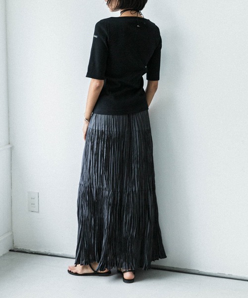 Le Minor(ルミノア)の「『別注』Le minor×UR Rib short sleeve t-shirts(Tシャツ/カットソー・レディース・その他1/ブラック・FREE)」の6枚目の写真