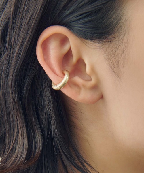 DT MaxMara ★ フープ ペンダント イヤリング BICE ゴールド DT MaxMara ☆ フープ ペンダント イヤリング BICE ゴールド ピアス