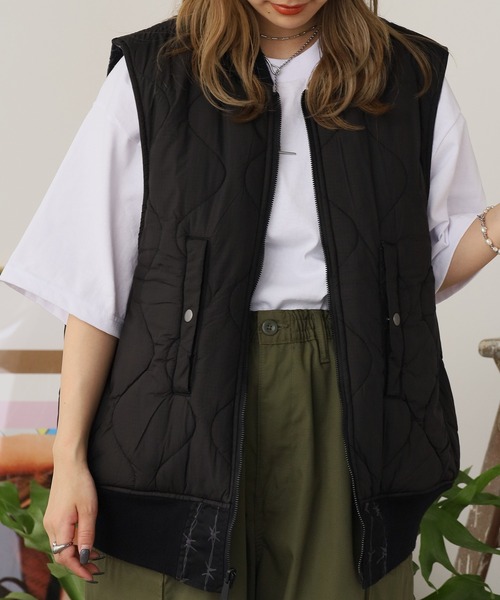 made in standard (メイドインスタンダード)の「MADE IN STANDARD / メイドインスタンダード MA-1 VEST REVERSIBLE ベスト メンズ 秋物 秋服 2026年秋冬 冬服(ダウンベスト・メンズ・ブラック/グレー・L/M)」の5枚目の写真