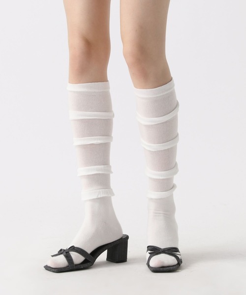 FOREVER 21(フォーエバー トゥエンティーワン)の「クシュクシュソックス(ソックス/靴下・レディース・ホワイト系その他/ブラック・FREE)」の5枚目の写真