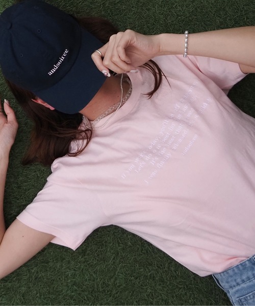 &soiree(アンドソワレ)の「【&soiree】フロント刺繍2353Tシャツ(Tシャツ/カットソー・レディース・ホワイト/ピンク/ネイビー/スミクロ/ベージュ・FREE)」の5枚目の写真