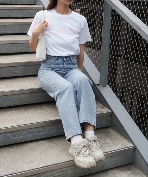 &soiree(アンドソワレ)の「【&soiree】フロント刺繍2353Tシャツ(Tシャツ/カットソー・レディース・ホワイト/ピンク/ネイビー/スミクロ/ベージュ・FREE)」の12枚目の写真