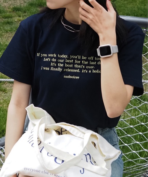 &soiree(アンドソワレ)の「【&soiree】フロント刺繍2353Tシャツ(Tシャツ/カットソー・レディース・ホワイト/ピンク/ネイビー/スミクロ/ベージュ・FREE)」の16枚目の写真