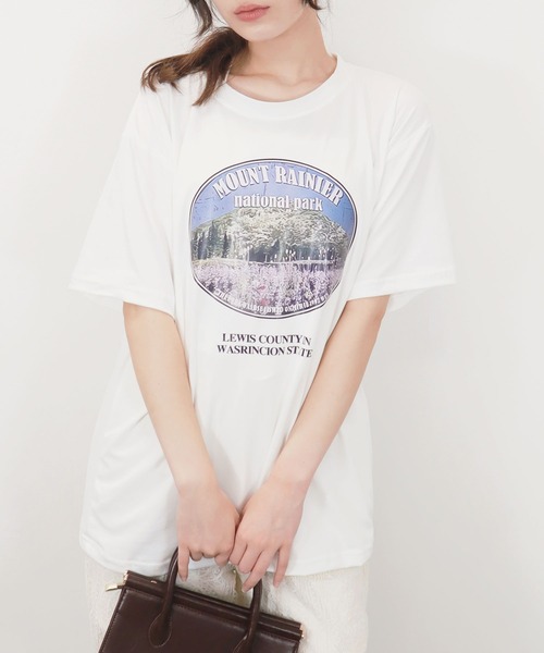 Reurie'（レウリィ）の「【ZOZO限定】ラウンドグラフィックT／round graphic T 半袖 クルーネック オーバーサイズ プリントT グラフィック カジュアル ベーシック（Tシャツ/カットソー・レディース・ホワイト/ブラック/グレー・FREE）」の6枚目の写真