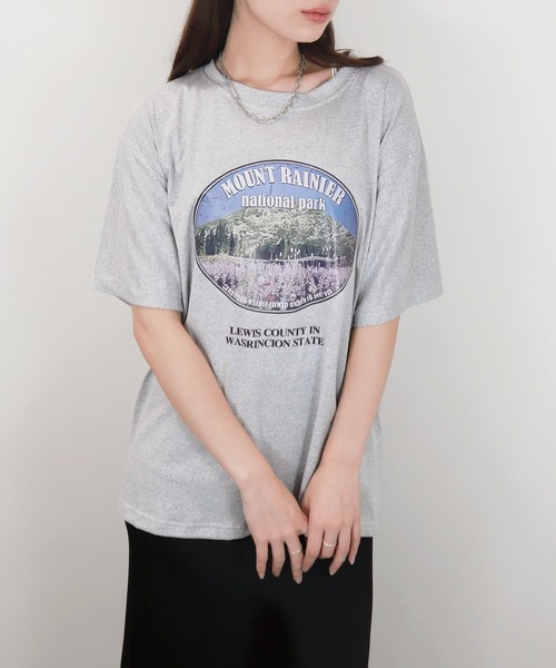 Reurie'（レウリィ）の「【ZOZO限定】ラウンドグラフィックT／round graphic T 半袖 クルーネック オーバーサイズ プリントT グラフィック カジュアル ベーシック（Tシャツ/カットソー・レディース・ホワイト/ブラック/グレー・FREE）」の8枚目の写真