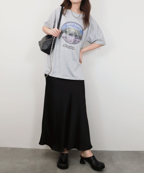 Reurie'（レウリィ）の「【ZOZO限定】ラウンドグラフィックT／round graphic T 半袖 クルーネック オーバーサイズ プリントT グラフィック カジュアル ベーシック（Tシャツ/カットソー・レディース・ホワイト/ブラック/グレー・FREE）」の22枚目の写真