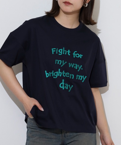 BRODIAEA(ブローディア)の「BRODIAEA 歯ブラシ加工ロゴ半袖Tシャツ(Tシャツ/カットソー・レディース・ネイビー/グレー/オフホワイト/グリーン/キャメル・40)」の20枚目の写真