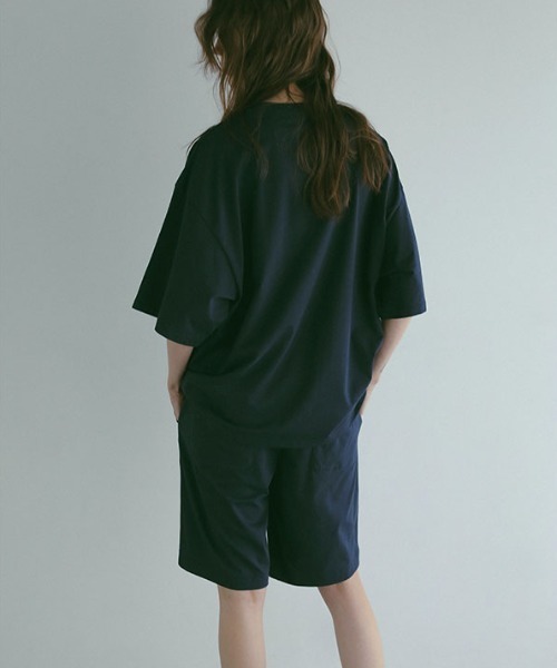 ETRE TOKYO（エトレトウキョウ）の「three dots パウダリーコットンショートパンツ（その他パンツ・レディース・オフホワイト/ベージュ/ネイビー・L/M）」の6枚目の写真