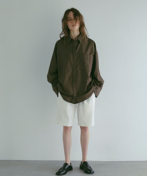 ETRE TOKYO（エトレトウキョウ）の「three dots パウダリーコットンショートパンツ（その他パンツ・レディース・オフホワイト/ベージュ/ネイビー・L/M）」の8枚目の写真
