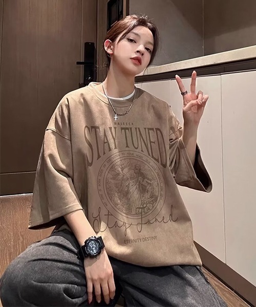 WARAIJOGO(ワライジョウゴ)の「【WARAIJOGO】ベロアタッチオーバーサイズプリントTシャツ(NEZ)(Tシャツ/カットソー・レディース・ブラック/グレー/パープル/ブラウン/レッド/グリーン・FREE)」の4枚目の写真