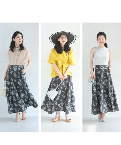 cawaii（カワイイ）の「一面に咲き広がる花刺繍ロングスカート（スカート・レディース・グレー・FREE）」の11枚目の写真