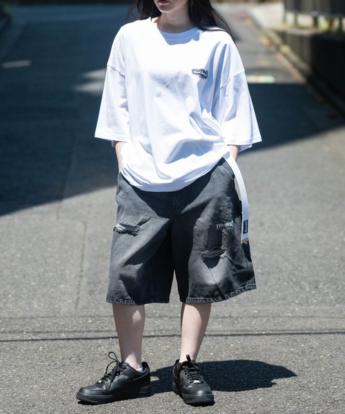 THRASHER（スラッシャー）の「【3】〔THRASHER/スラッシャー〕デニム ペインターワイドハーフパンツ ダメージハーフパンツ（デニムパンツ・メンズ・ブルー系1/ブラック系1/ブラック系3/ブルー系3/ブラック系2/ブルー系2/レオパード・MEDIUM/LARGE/X-LARGE）」の17枚目の写真