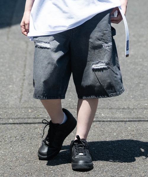 THRASHER（スラッシャー）の「【3】〔THRASHER/スラッシャー〕デニム ペインターワイドハーフパンツ ダメージハーフパンツ（デニムパンツ・メンズ・ブルー系1/ブラック系1/ブラック系3/ブルー系3/ブラック系2/ブルー系2/レオパード・MEDIUM/LARGE/X-LARGE）」の14枚目の写真