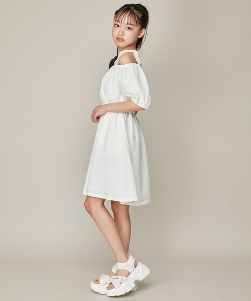 JENNI love（ジェニィラブ）の「オフショルダーリボンフレア