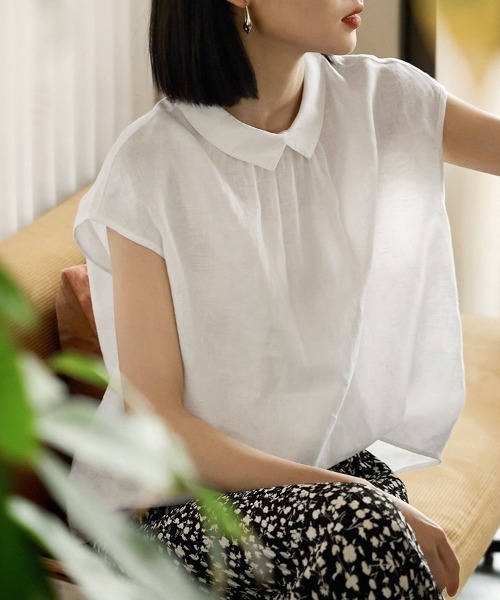 ReRe(リリ)の「前後2WAYブラウス(シャツ/ブラウス・レディース・ホワイト/ベージュ/ブラック・MEDIUM/LARGE/X-LARGE)」の1枚目の写真