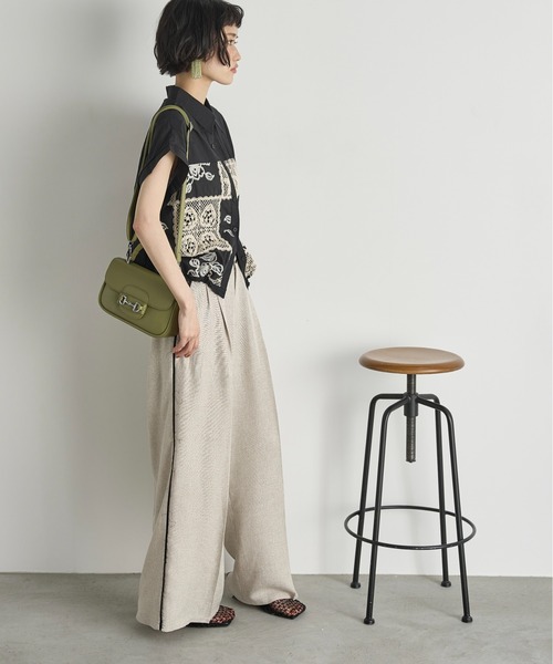 パッチワーク刺繍ドロストヘムフレンチスリーブシャツ（シャツ