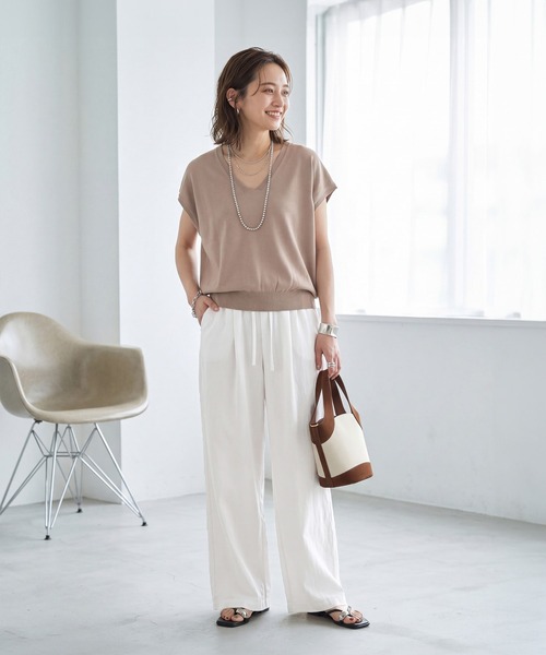 STYLE DELI（スタイルデリ）の「涼しいシボ入りリラックスパンツ（その他パンツ・レディース・ライトブルー/ホワイト/ネイビー・FREE）」の13枚目の写真