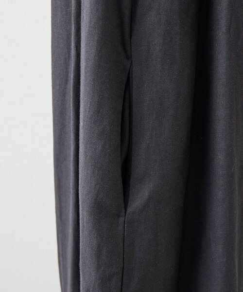 ear PAPILLONNER(イアパピヨネ)の「アシメノースリワンピース【SUM1 STYLE(スミスタイル)】(ワンピース・レディース・ボルドー/ブラック・FREE)」の5枚目の写真