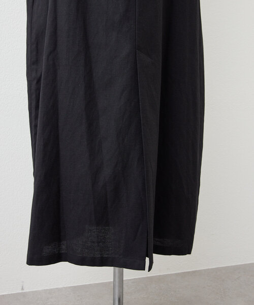 ear PAPILLONNER(イアパピヨネ)の「アシメノースリワンピース【SUM1 STYLE(スミスタイル)】(ワンピース・レディース・ボルドー/ブラック・FREE)」の7枚目の写真