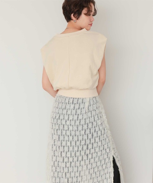titivate(ティティベイト)の「キーネックカットソーコンパクトトップス(Tシャツ/カットソー・レディース・アイボリー/ブラウン/オートミール・L/M/S)」の11枚目の写真