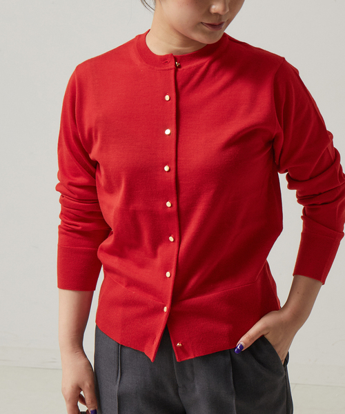 journal standard L'essage（ジャーナルスタンダードレサージュ）の「cashfeelクルーネックカーディガン（カーディガン/ボレロ・レディース・グレー/ブラック/キャメル/レッド・FREE）」の4枚目の写真