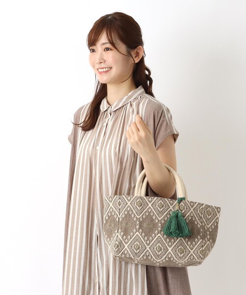 one'sterrace（ワンズテラス）の「エスニカンバッグ S（トートバッグ・レディース・ピンク系9/ベージュ系その他7・99）」の11枚目の写真