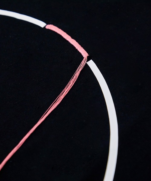 MONDEWORK(モンドワーク)の「neon stitch T shirts(Tシャツ/カットソー・レディース・ホワイト/ブラック・M/S)」の15枚目の写真