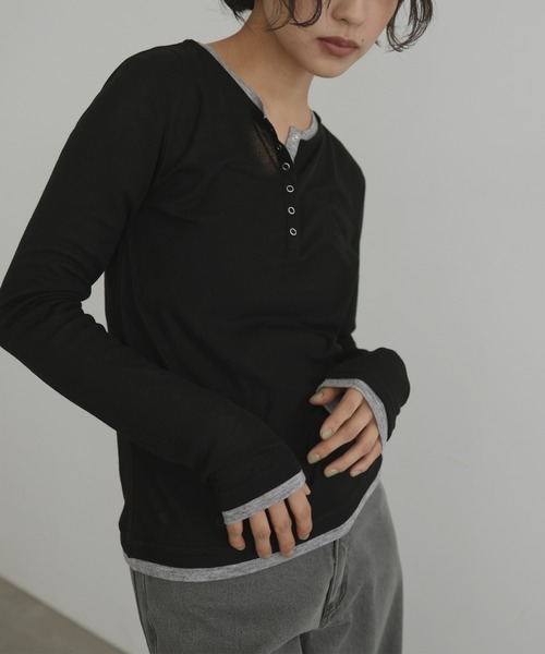 hellam（へラム）の「配色ヘンリーネックシアートップス（Tシャツ/カットソー・レディース・マスタード/ブラウン/アイボリー/ブラック/杢グレー・FREE）」の2枚目の写真