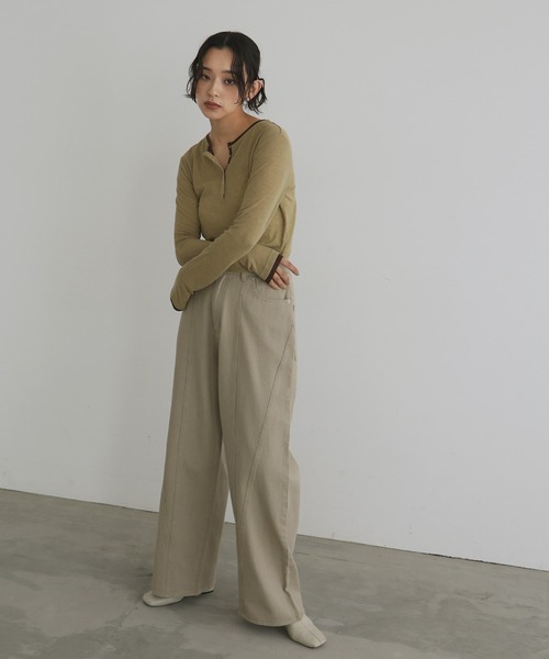 hellam（へラム）の「配色ヘンリーネックシアートップス（Tシャツ/カットソー・レディース・マスタード/ブラウン/アイボリー/ブラック/杢グレー・FREE）」の16枚目の写真