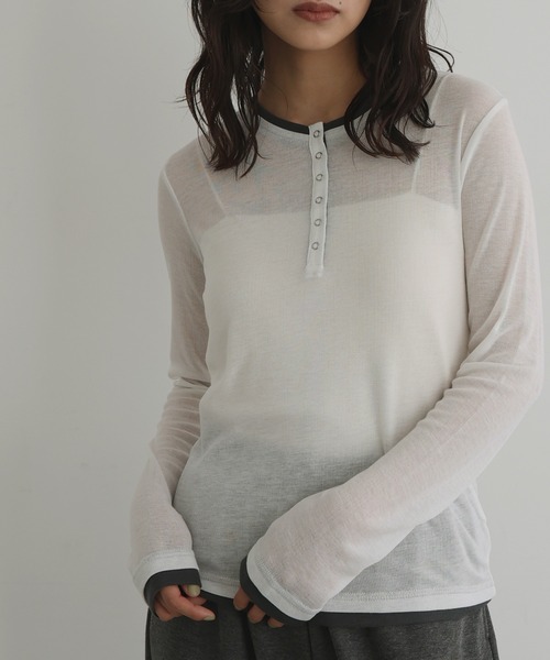 hellam（へラム）の「配色ヘンリーネックシアートップス（Tシャツ/カットソー・レディース・マスタード/ブラウン/アイボリー/ブラック/杢グレー・FREE）」の6枚目の写真