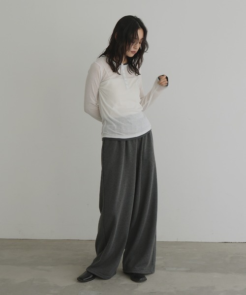 hellam（へラム）の「配色ヘンリーネックシアートップス（Tシャツ/カットソー・レディース・マスタード/ブラウン/アイボリー/ブラック/杢グレー・FREE）」の8枚目の写真