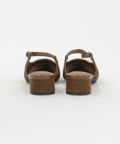 green label relaxing(グリーンレーベルリラクシング)の「ポインテッド バックストラップ パンプス(3cmヒール)(パンプス・レディース・オフホワイト/ブラウン系/ブラック・S/L/M)」の15枚目の写真