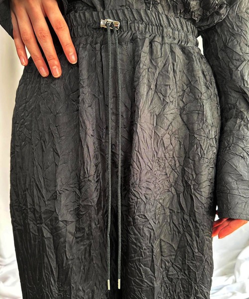 G.V.G.V.（ジーヴィージーヴィー）の「WRINKLE SATIN PANTS（その他パンツ・レディース・セージグリーン/ブラック・36/38）」の5枚目の写真