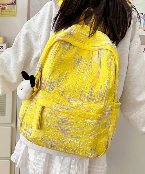 c.u.l（シーユーエル）の「なみなみ刺繍 エンボス加工 バックパック リュック cula1237（バックパック/リュック・レディース・ブラック/ホワイト/ピンク/イエロー・FREE）」の3枚目の写真