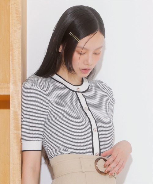 AND COUTURE(アンドクチュール)の「ボーダー配色5分袖プルオーバー(ニット/セーター・レディース・ネイビー/ボルドー/ブラック・FREE)」の1枚目の写真