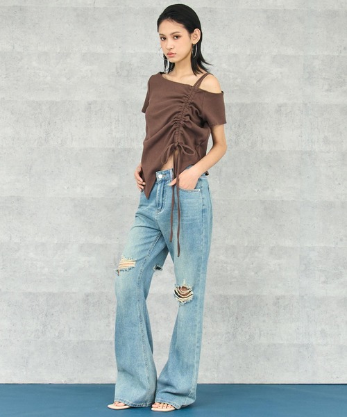 ANAP(アナップ)の「サイド ギャザー デザイン ワンショルダー リブ トップス(Tシャツ/カットソー・レディース・キナリ/ダークグレー/ブラウン・FREE)」の13枚目の写真