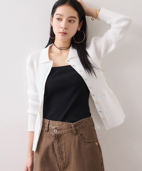 VIS（ビス）の「【洗える】襟付きペプラムカーディガン（カーディガン/ボレロ・レディース・ダークブラウン/ブラック/オフホワイト/ブルー・FREE）」の2枚目の写真